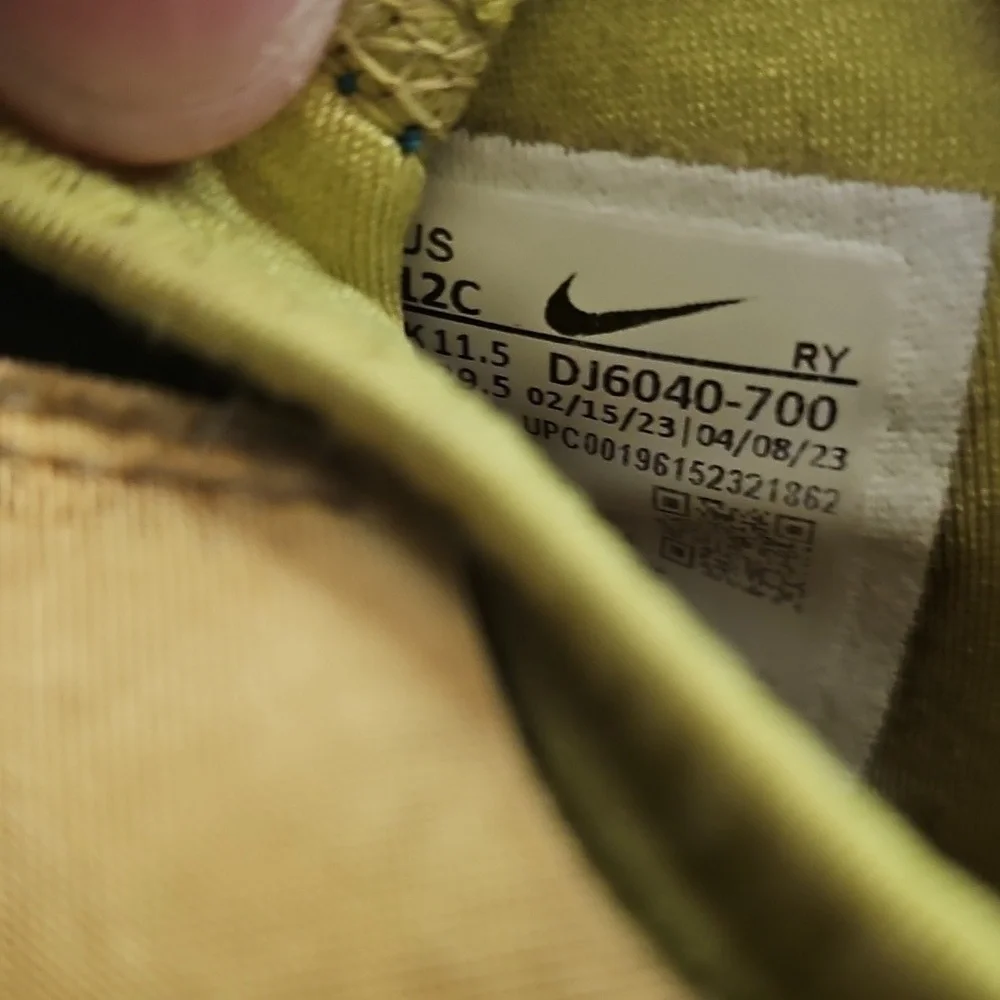 Nike Kids Play Shoes Yellow and Teal Slip-On Sneakers